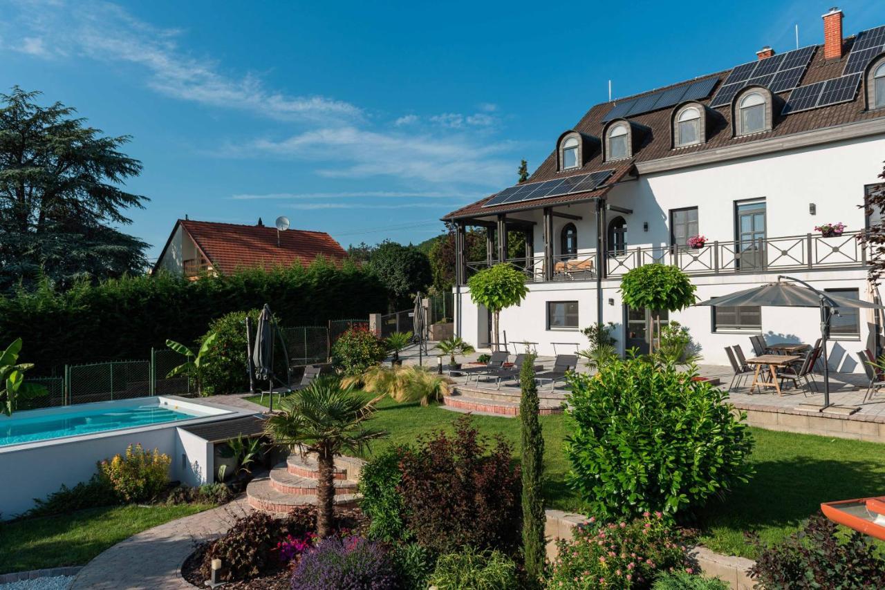 Katzer Villa Badacsonytordemic ภายนอก รูปภาพ