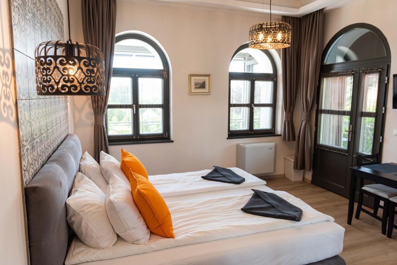 Katzer Villa Badacsonytordemic ภายนอก รูปภาพ