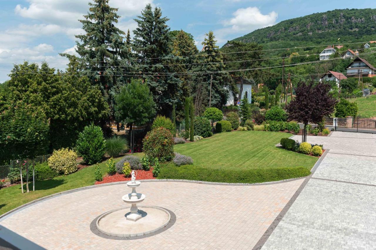 Katzer Villa Badacsonytordemic ภายนอก รูปภาพ